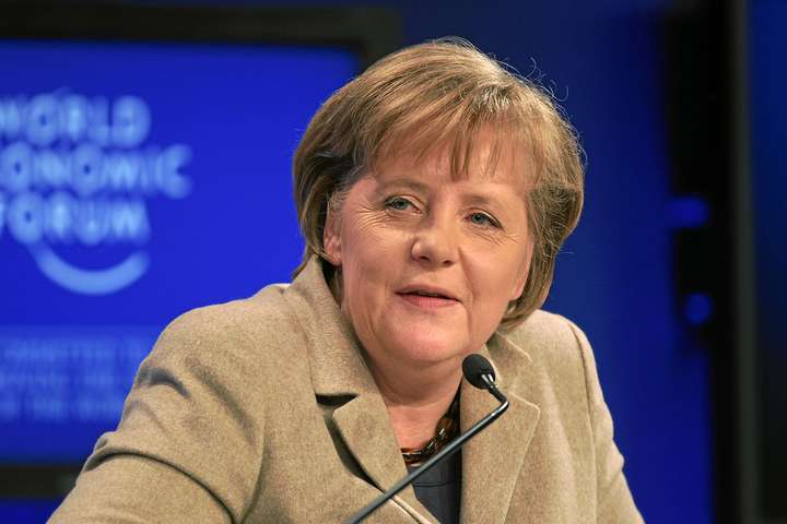 Mikill meirihluti Evrópubúa sammála Merkel í flóttamannamálum