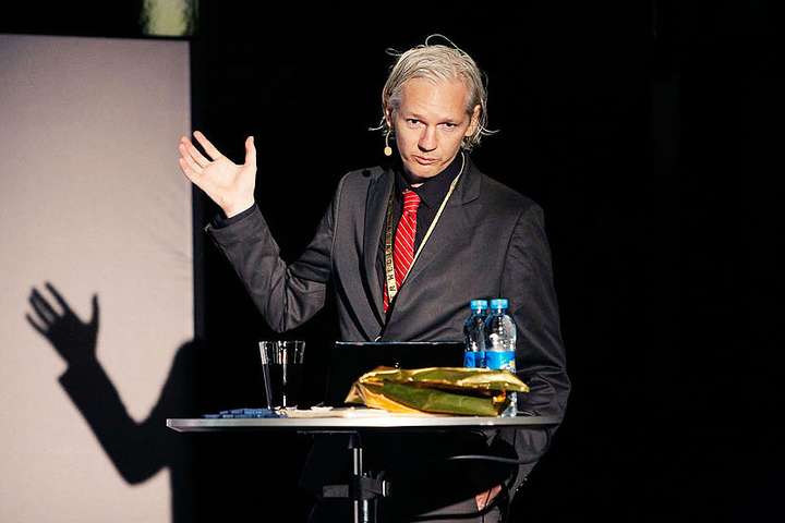 Fréttamenn RÚV: Íslensk stjórnvöld beiti sér gegn framsali Assange
